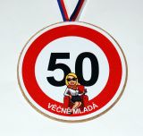 Medaile k 50. narozeninám pro ženu